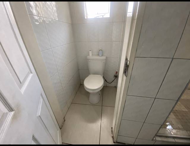 8 BEDROOM HOUSE FOR SALE IN BEDWORTH PARK